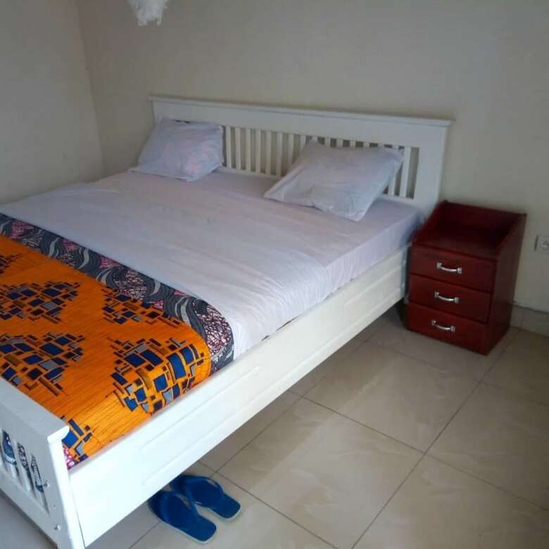 Bed & Breakfast East Africa Amazon Guest House