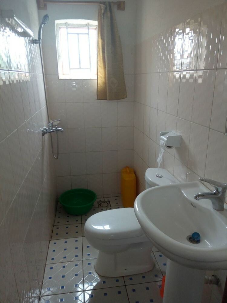 Bed & Breakfast East Africa Amazon Guest House
