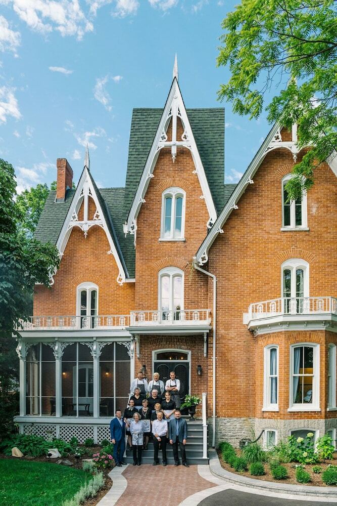 Hotel Merrill House