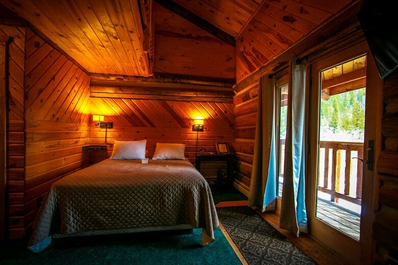 Posada Judith Mountain Lodge