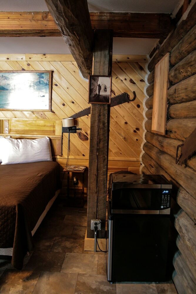Posada Judith Mountain Lodge