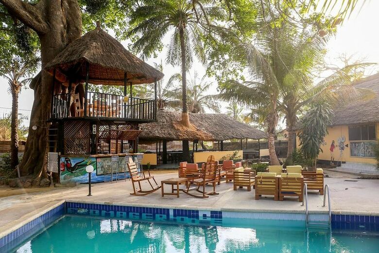 Hotel Fromager Lodge