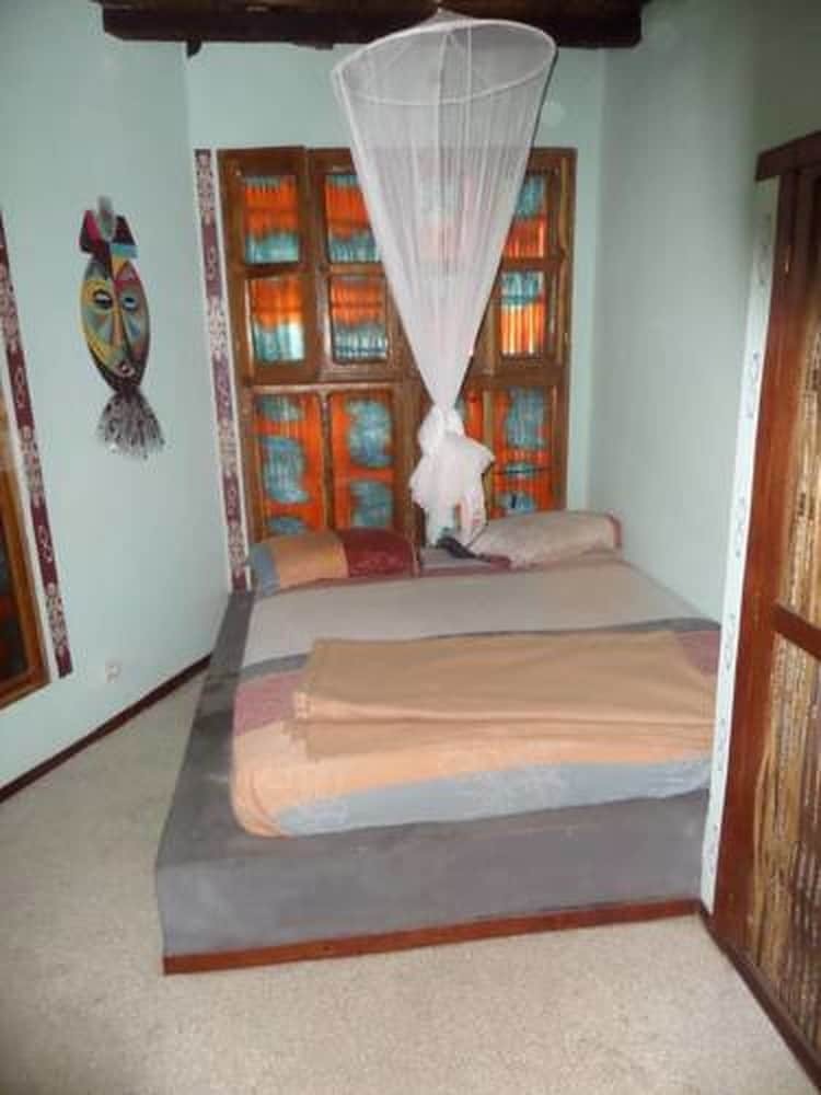 Hotel Fromager Lodge