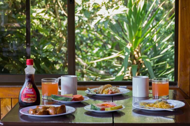Hostal Que Tuanis Hostel Monteverde