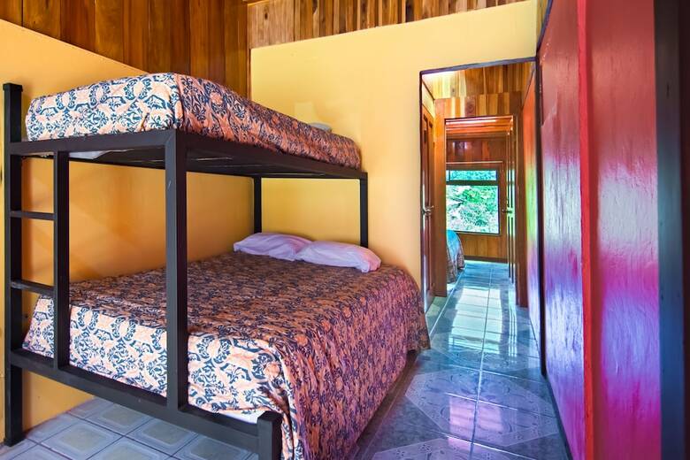 Hostal Que Tuanis Hostel Monteverde