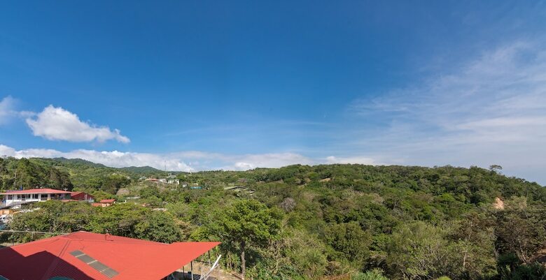 Hostal Que Tuanis Hostel Monteverde