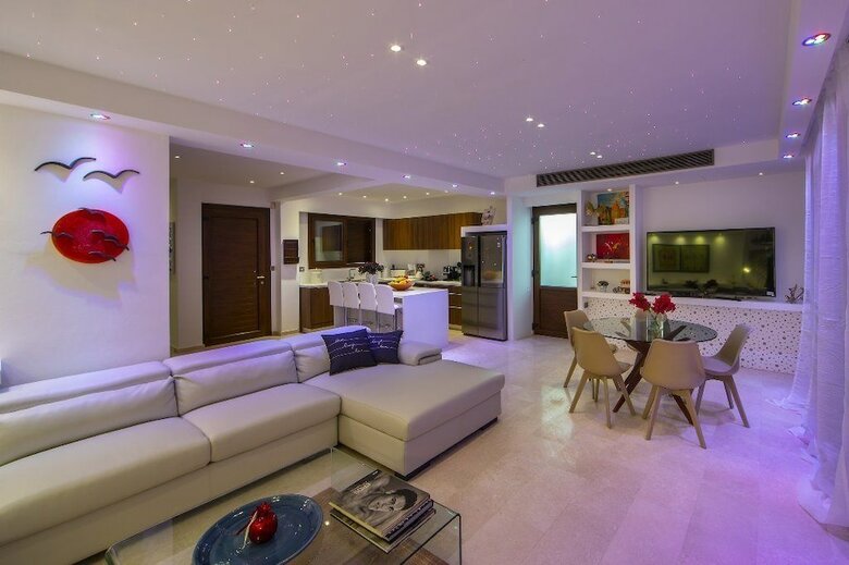 Protaras  El Greco Seafront Villa