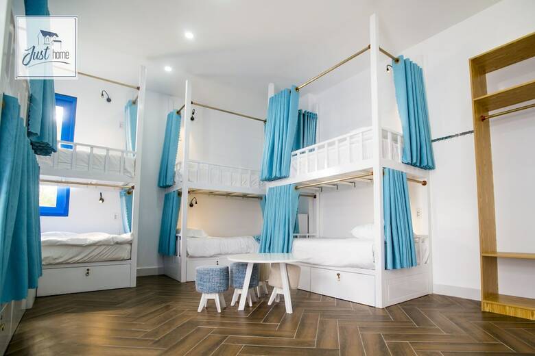 Hostal Just Home - Hostel