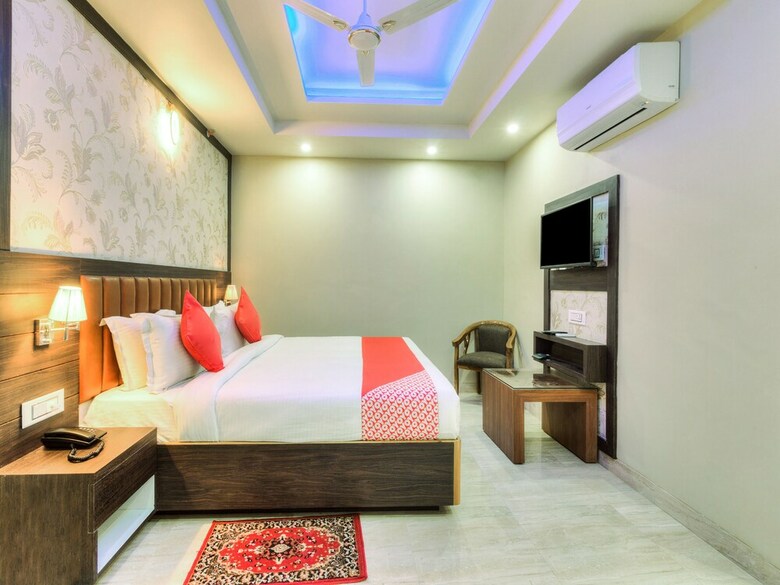 Hotel Capital O 28710 Mamta International