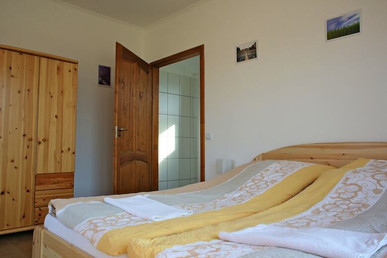 Szabolcs Apartments