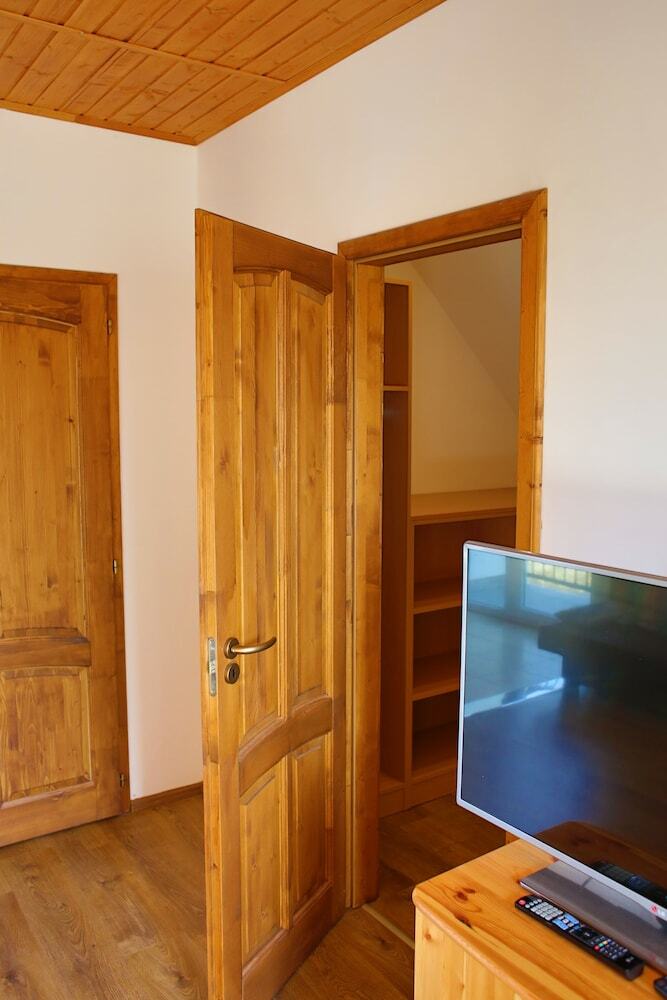 Szabolcs Apartments