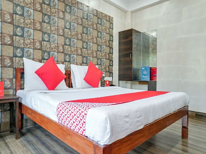 Hotel Oyo 24261 Ellegance Hill Resort