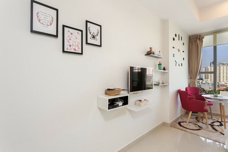 Mk Rivergate Apartment