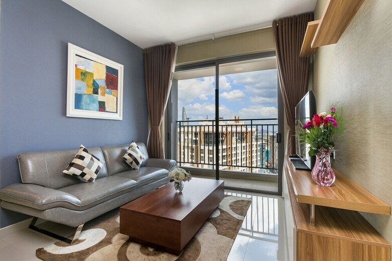 Mk Rivergate Apartment