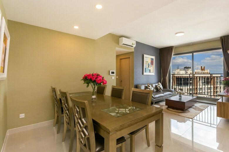 Mk Rivergate Apartment
