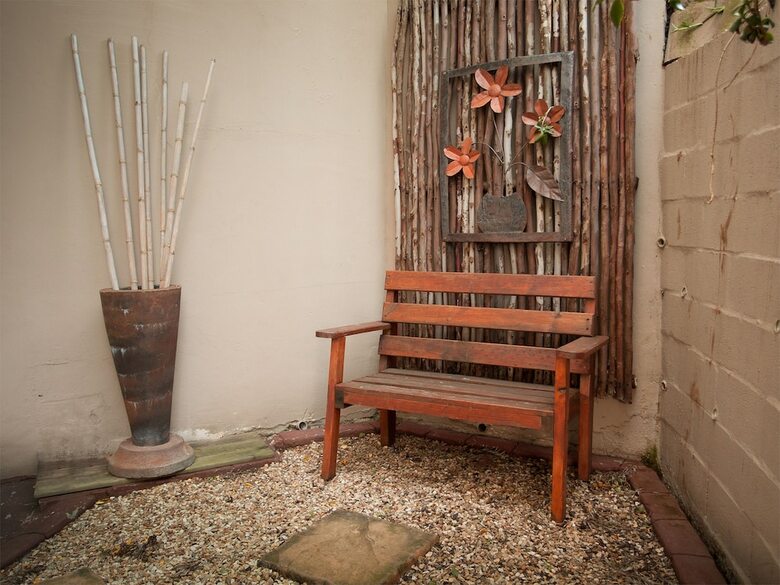 Hotel Art Gallery Guesthouse Thandekayo