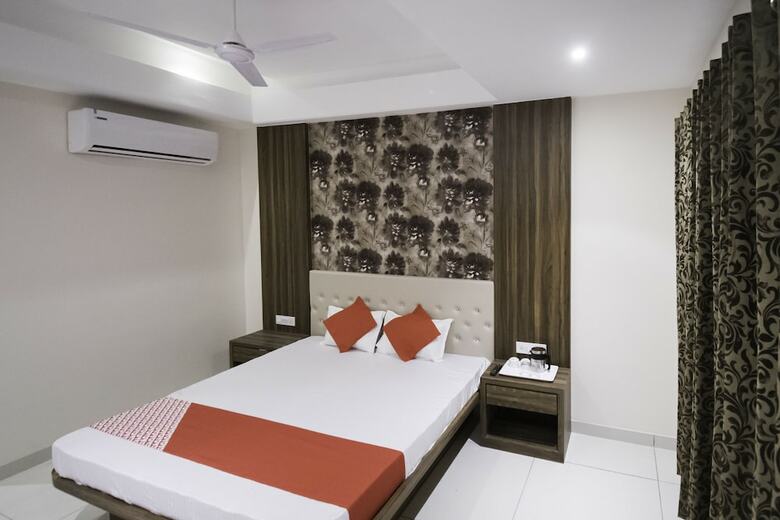 Hotel Oyo 23571 Jai Bhawani