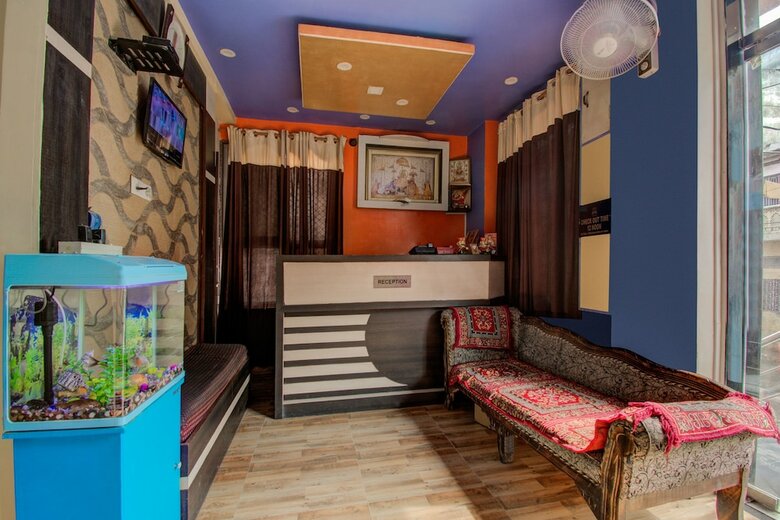 Oyo 23108 Hotel Bagga Vilas