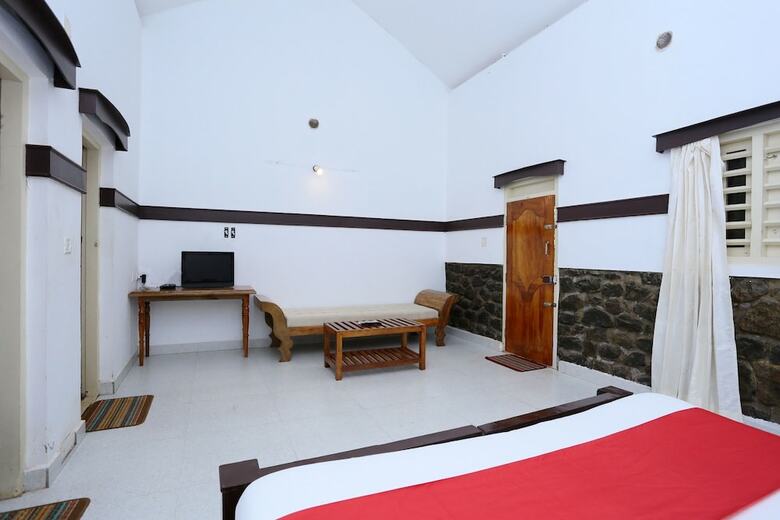 Hotel Oyo 28554 Eletaria