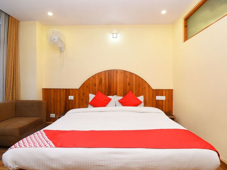 Oyo 19322 Hotel Snow Flake