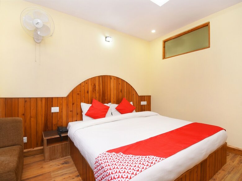 Oyo 19322 Hotel Snow Flake