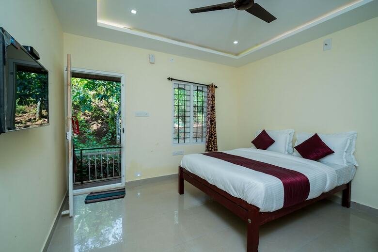 Hotel Oyo 23317 Eden Farm House