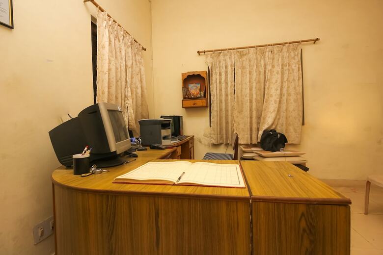 Oyo 24525 Hotel Country Lodge