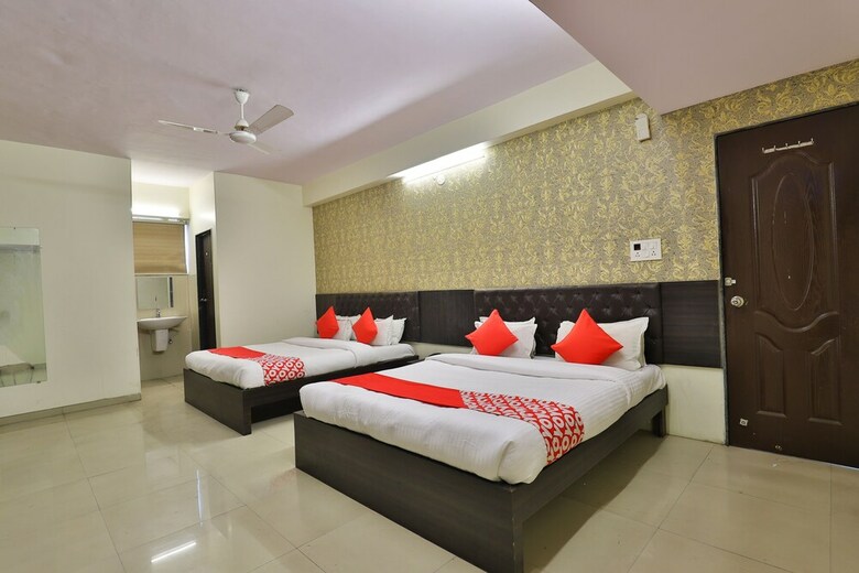 Hotel Oyo 28344 Siddhi Vinayak Rooms