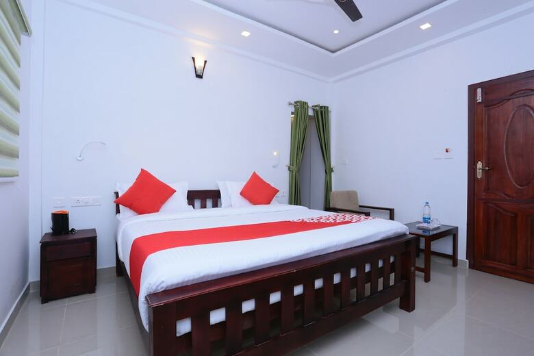 Hotel Oyo 23561 Mystique Resort