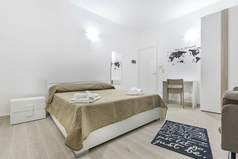 Hotel In Centro Rooms