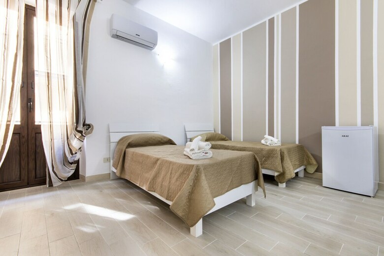 Hotel In Centro Rooms