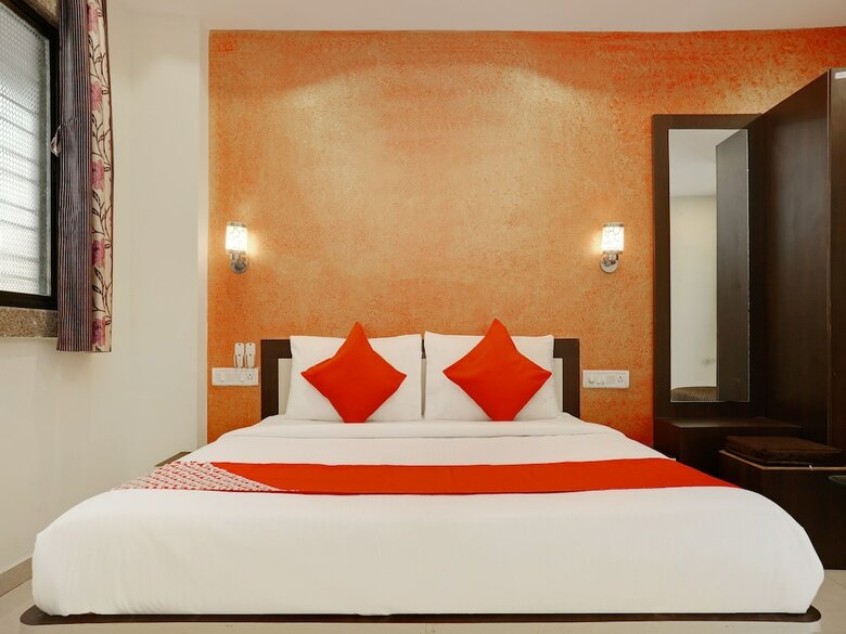 Hotel Oyo 13902 Orient Bay Inn