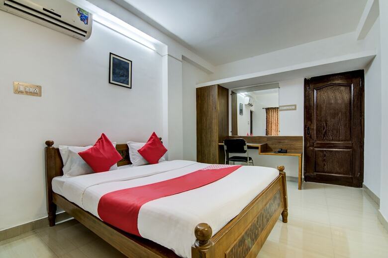 Hotel Oyo 24044 Appledoor Service Apartment