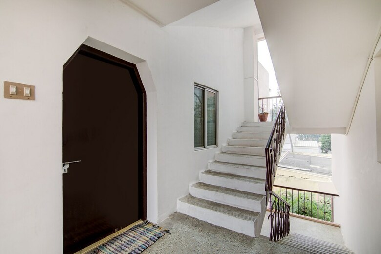 Hotel Oyo 24044 Appledoor Service Apartment