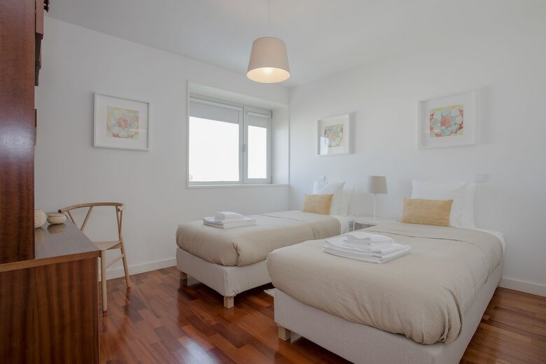 Liiiving - Bright Light Apartment