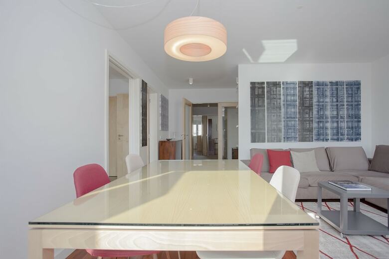 Liiiving - Bright Light Apartment