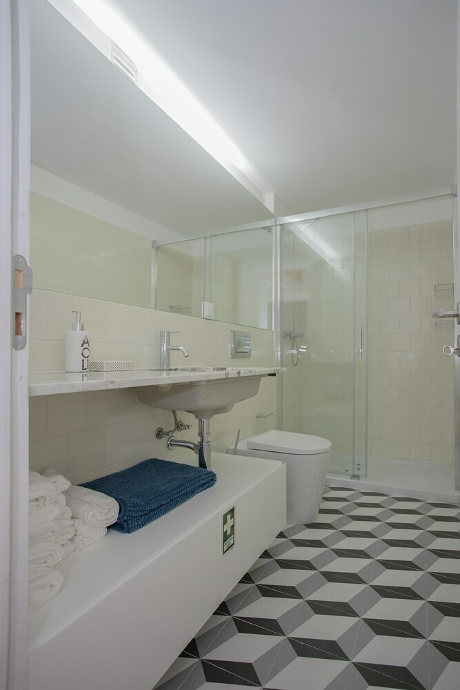 Apartamentos Liiiving - Mezzanine Downtown Balcony