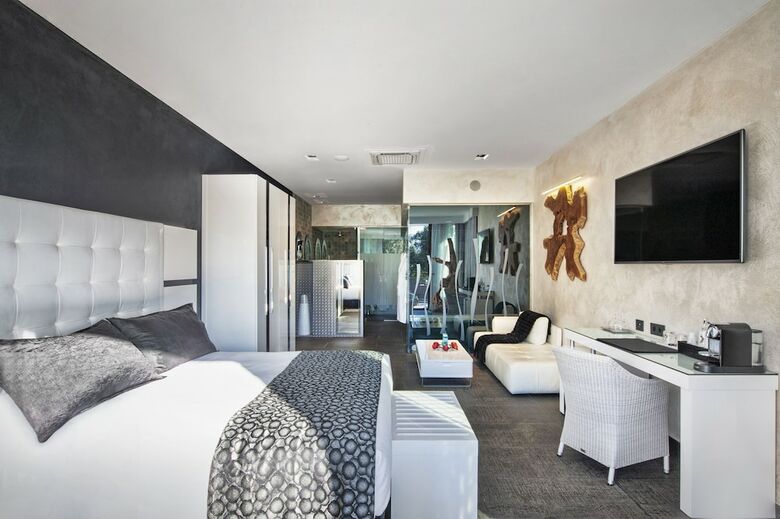 Hotel Suites Natura Mas Tapiolas