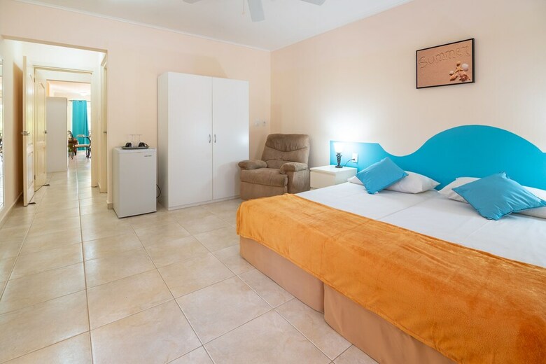 Hotel Aqua Viva Suites