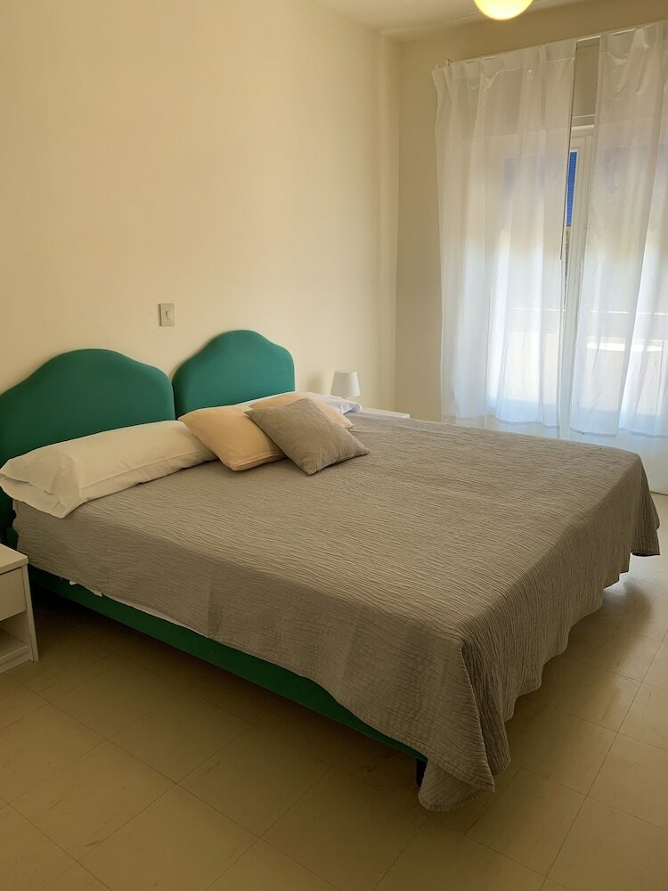 Hotel Deanna Golf