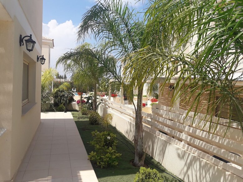 Anthorina Villa 4