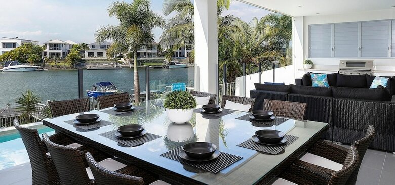 Waterfront Wonder
