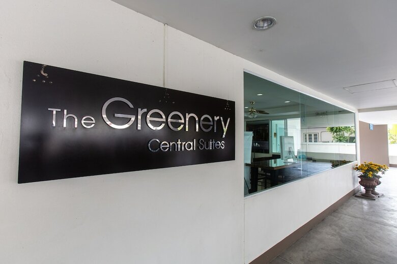 Hotel The Greenery Central Suites