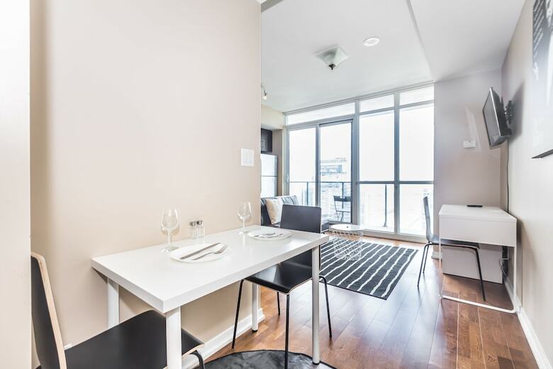 Apartamentos New!! Air Canada Condo Near Cn Tower