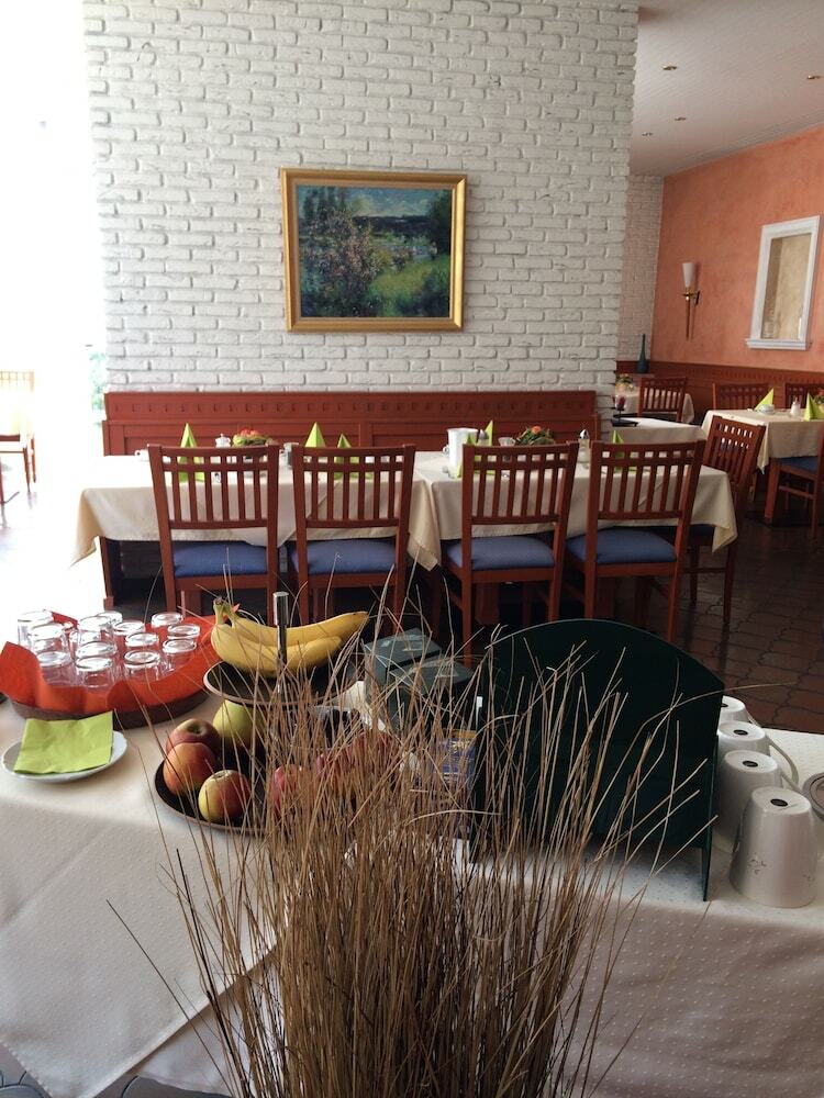 Hotel Auracher Hof