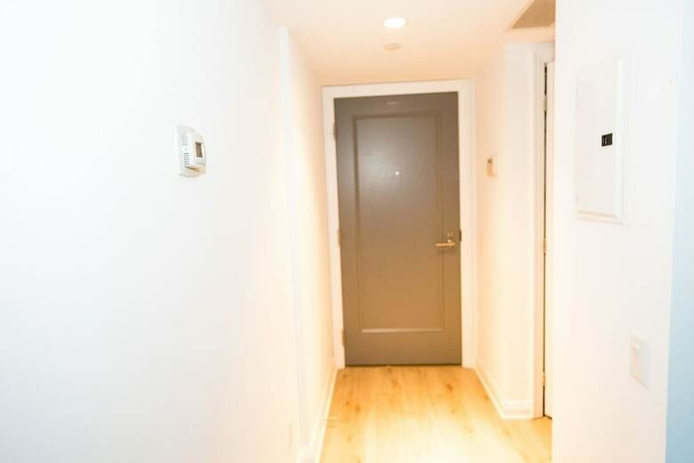 Apartamentos Executive Class, Downtown Luxury Condo @ Yorkville
