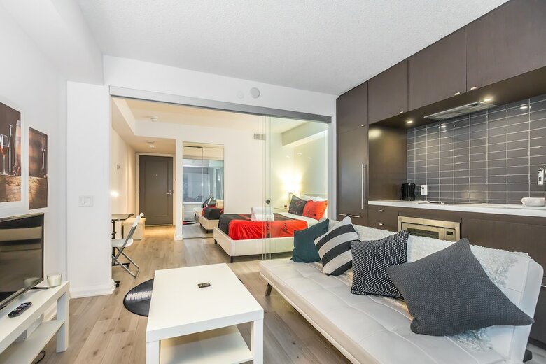 Apartamentos Executive Class, Downtown Luxury Condo @ Yorkville