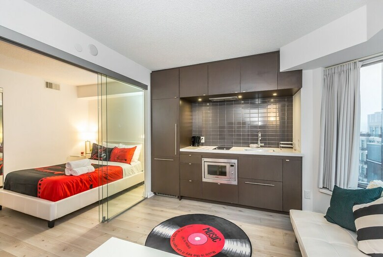 Apartamentos Executive Class, Downtown Luxury Condo @ Yorkville
