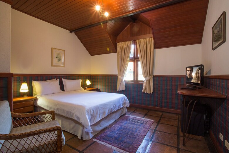Esquilo Hotel