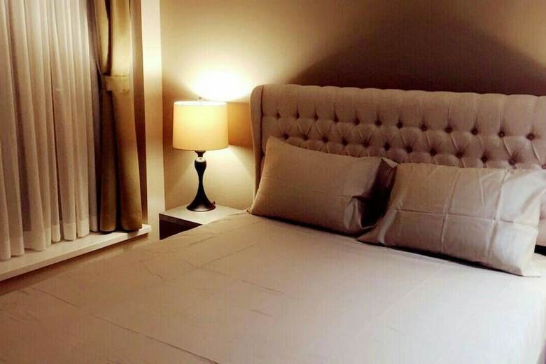 Apartamentos Luxury Yorkville Downtown Condo